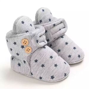 Babies non skid soft booties, light grey